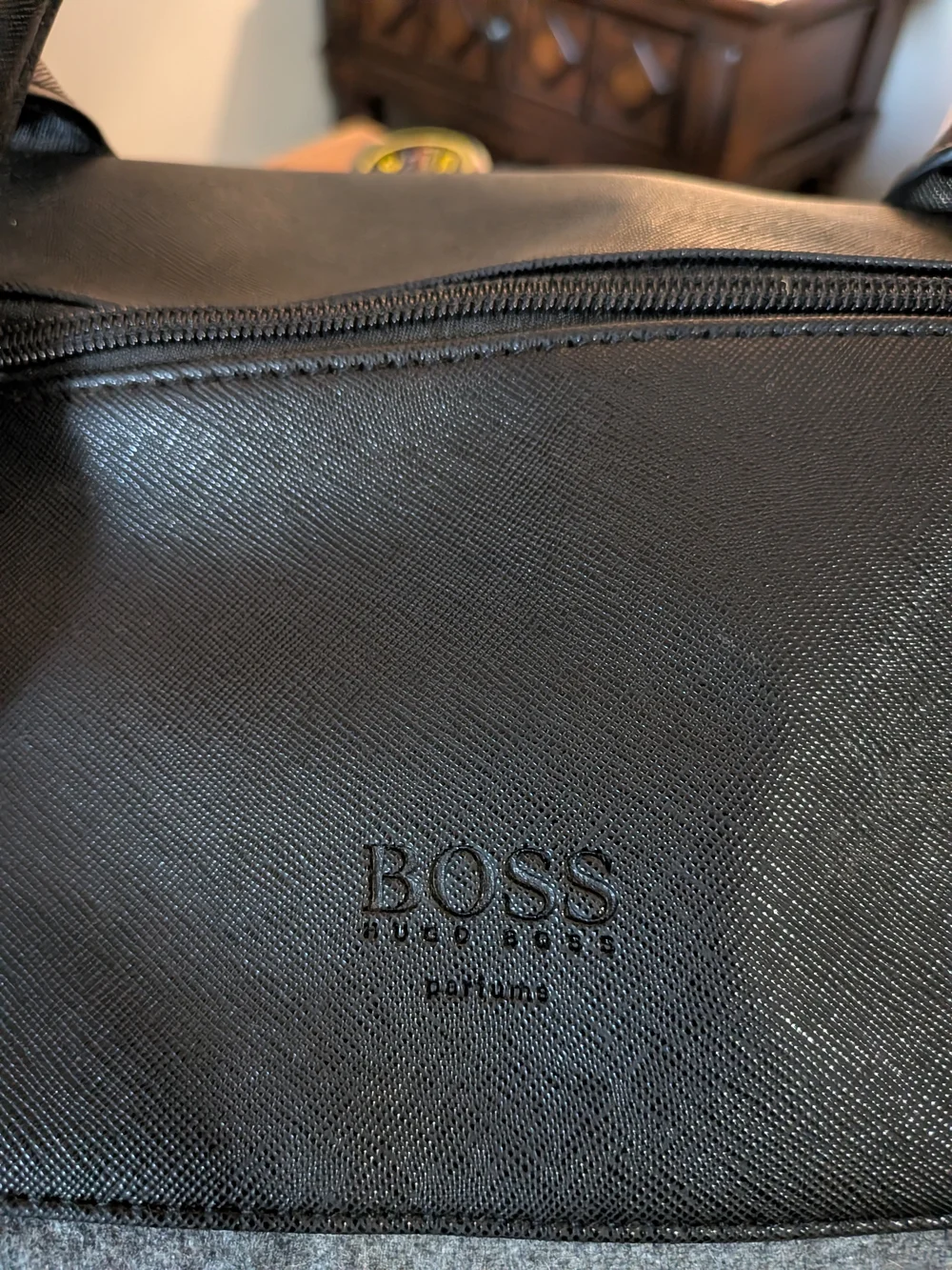 BOSS Hugo Boss Gray/Black Leather Duffle Bag 19-22in Zip Closure, Handles